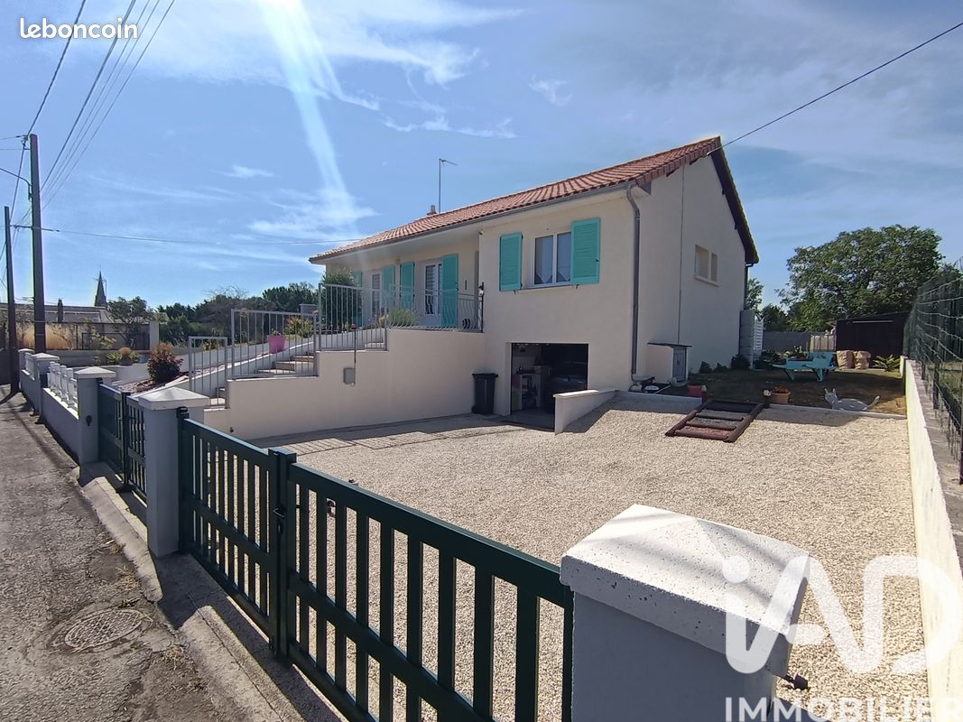 Maison 5 pièces 105 m² · à Thouars · 105 m² · 174 000 €