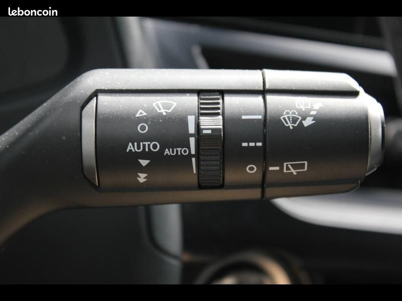Lexus UX 250h F SPORT Design 2WD (image 27)