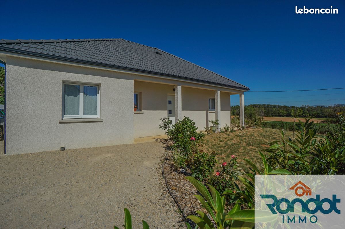 Maison 5 pièces 93 m² · à Selongey · 93 m² · 230 000 €