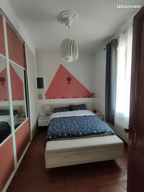 Maison 6 pièces 110 m² · à Castillon-la-Bataille · 110 m² · 220 000 €