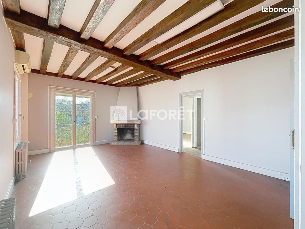 Maison 4 pièces 108 m² · à Saint-Jean-de-la-Ruelle · 108 m² · 214 000 €
