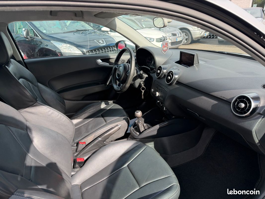 Audi a1 1.6 tdi 105ch ambition luxe (image 4)