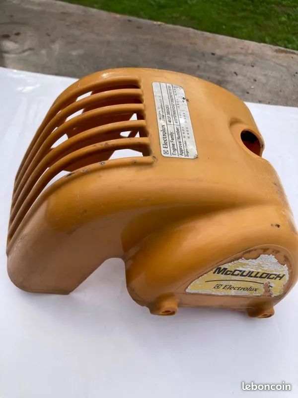 Capot moteur Cabrio 321 (image 1)