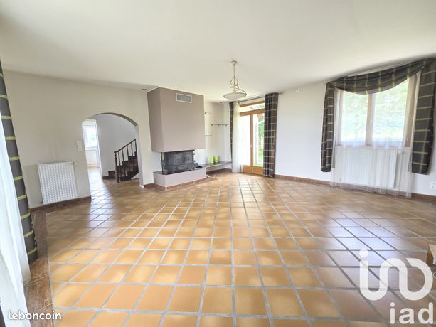 Maison 5 pièces 142 m²