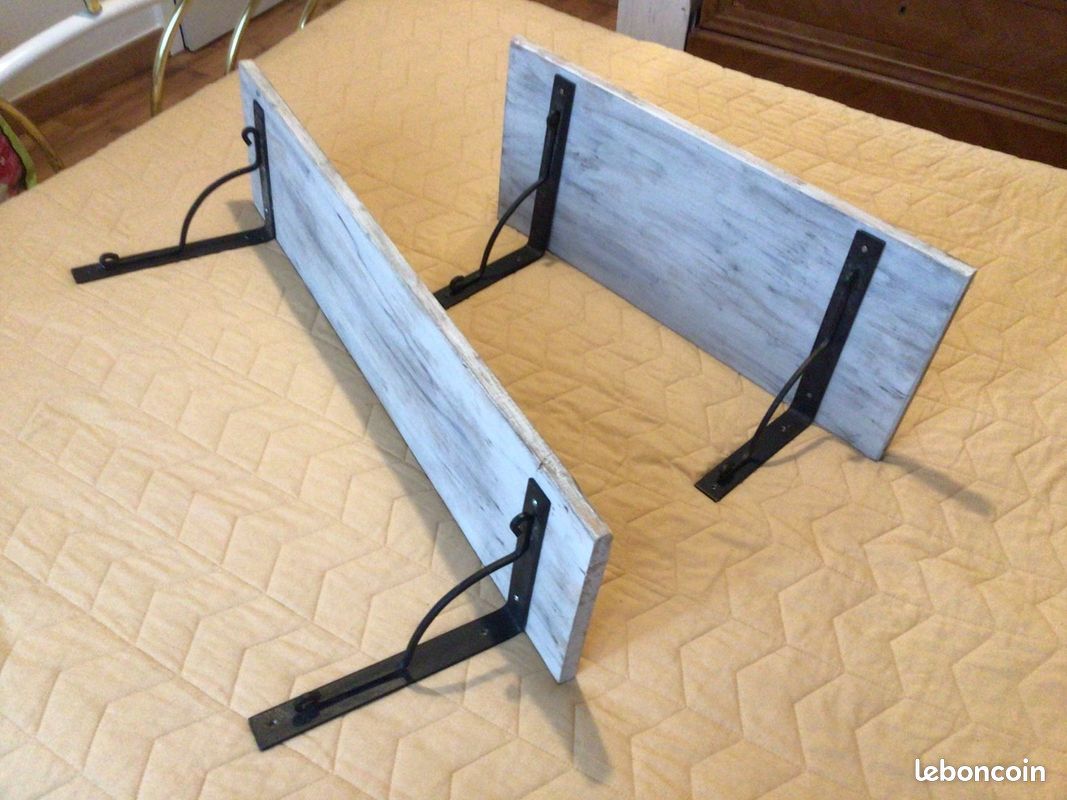 Vends étagères bois (image 1)