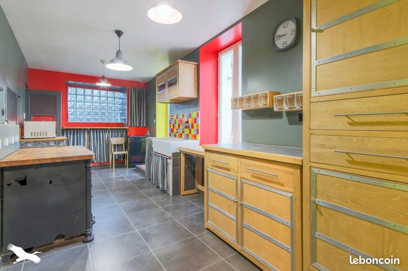 Maison 7 pièces 250 m² (image 7)