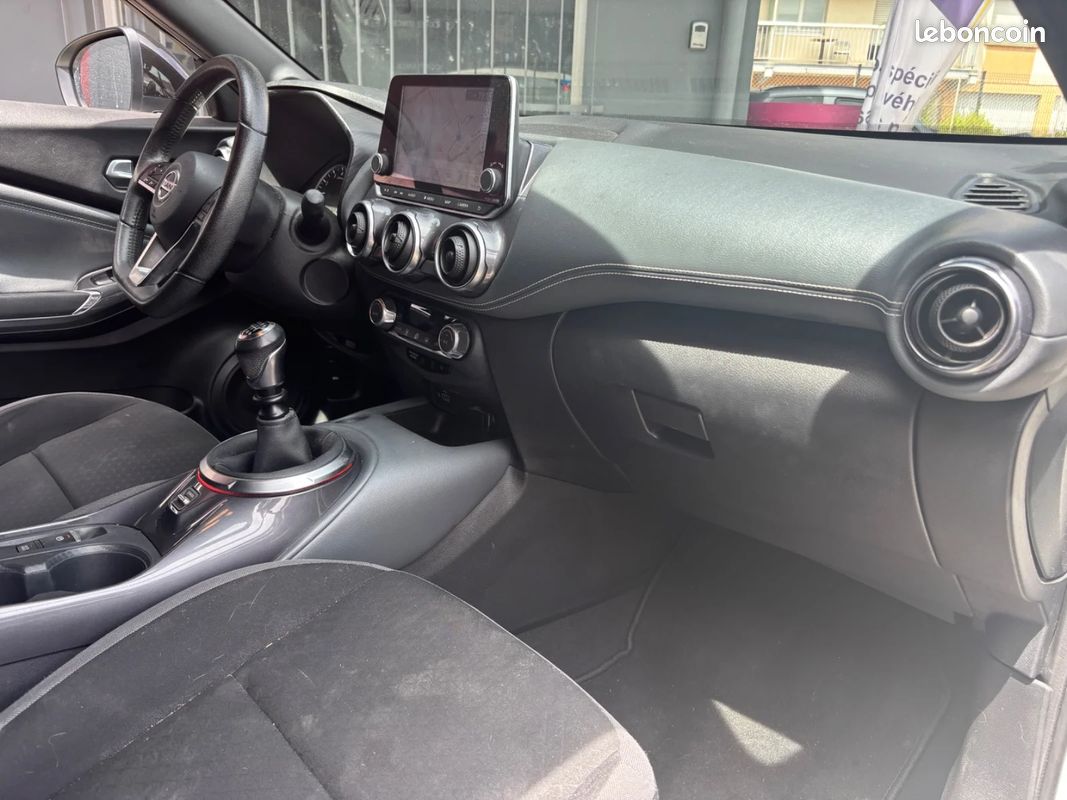 NISSAN JUKE DIG-T 117 N-Connecta (image 13)