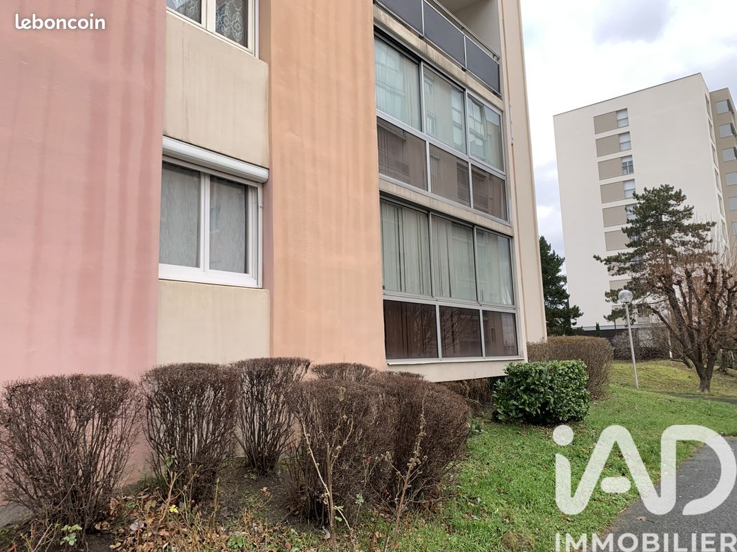 Appartement 4 pièces 87 m² · à Clermont-Ferrand · 87 m² · 79 000 €
