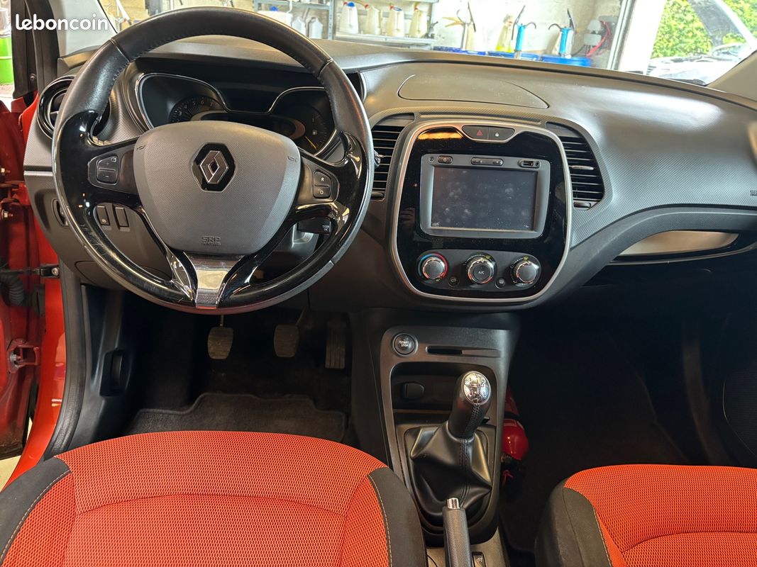 Renault CAPTUR 0.9 TCE 90CH STOP&START ENERGY ZEN ECO² (image 8)