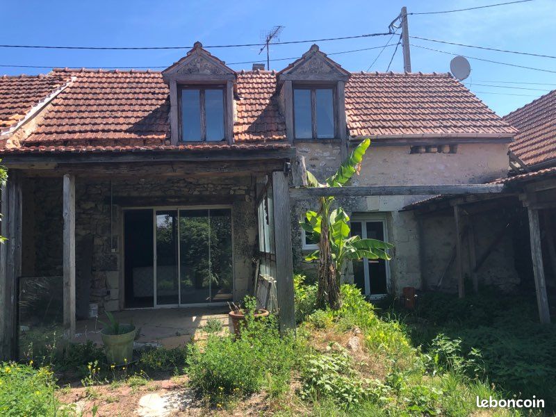 Maison 7 pièces 140 m² · à Pleumartin · 140 m² · 50 000 €