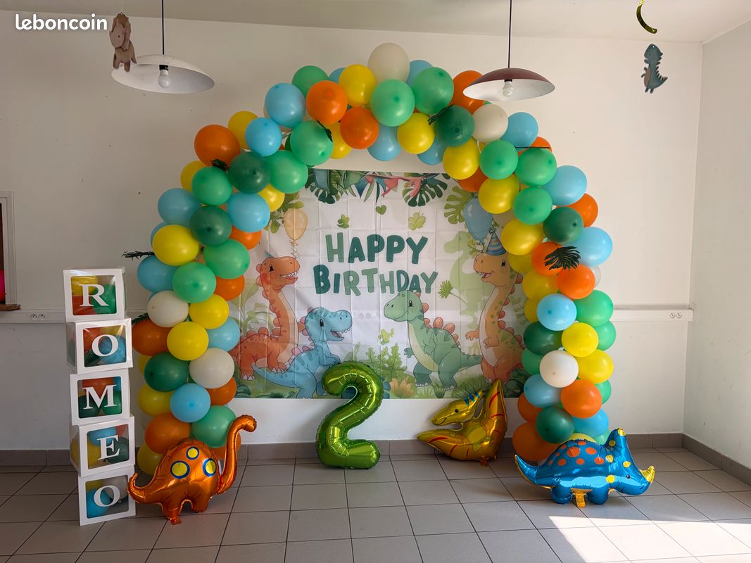 Lot de 22 décorations de gâteau dinosaures avec œufs et arbres - Décorations de gâteau pour fête d'anniversaire, fête prénatale | Baby Shower Theme Party Decor