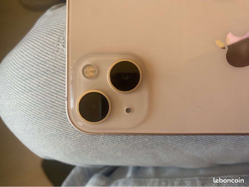IPhone 13 rose (image 3)