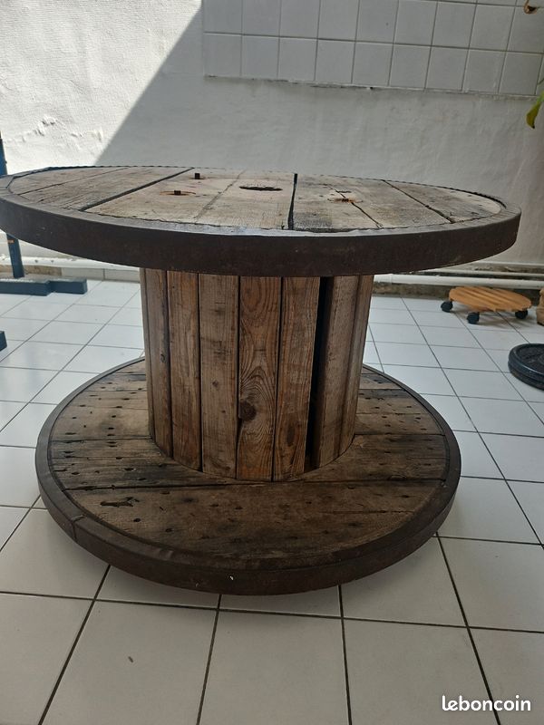 Touret industriel sur roulettes (image 2)