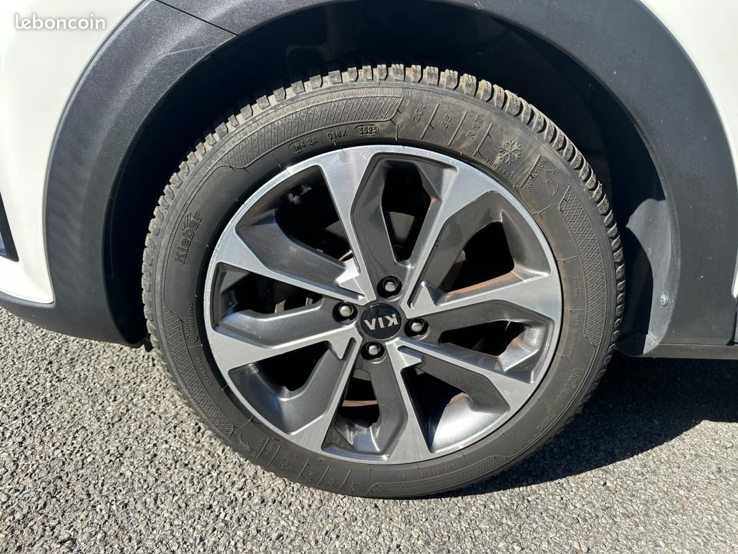 Kia Stonic 1.0 T-GDi 100 ch DCT7 Active (image 20)