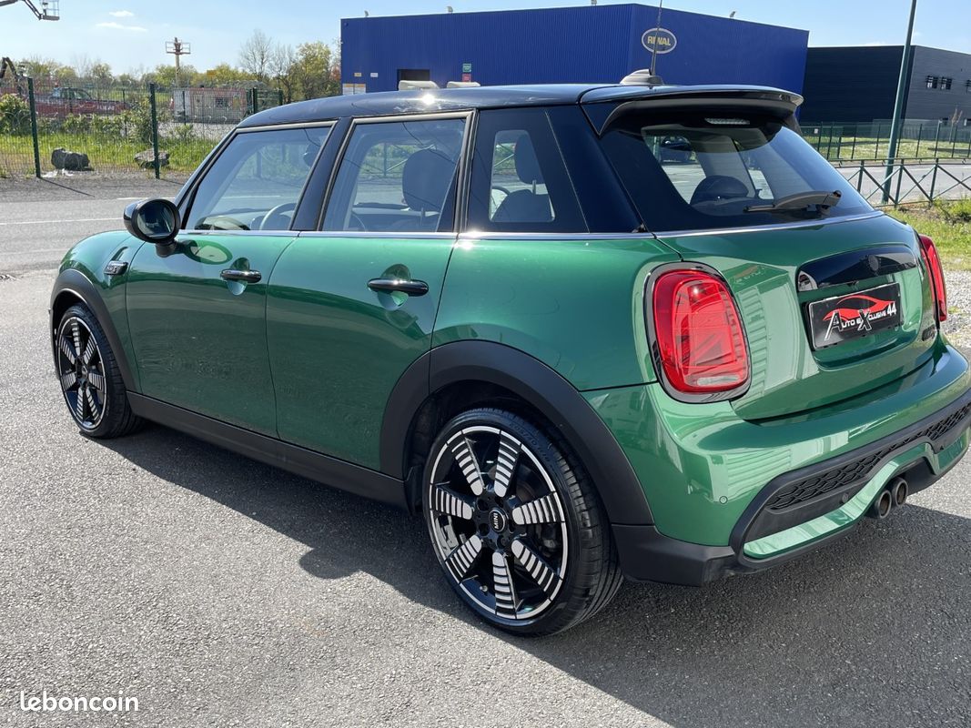 Mini Cooper S 178 CH Edition Premium BAV7 5 portes (image 3)