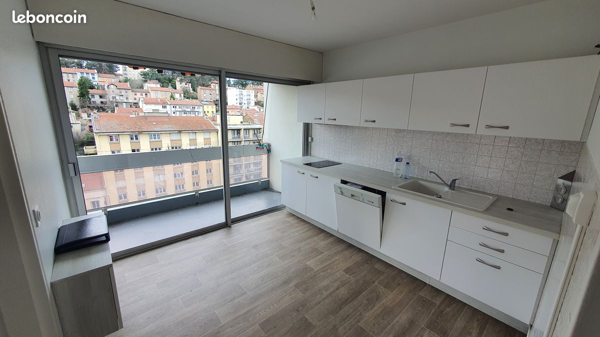 Appartement 3 pièces 73 m² · à Saint-Étienne · 73 m² · 74 500 €