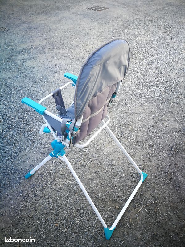Chaise Haute Pliable pour Bébé (Servi 4 mois / neuve) (image 4)