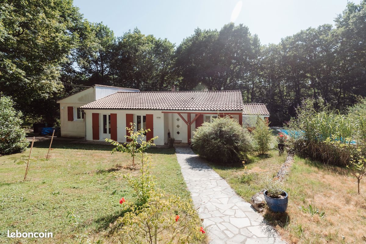 Maison 6 pièces 132 m² · à Chancelade · 132 m² · 299 500 €