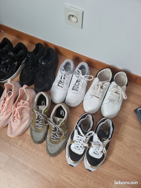 Lot de paires de tennis différentes marques Chaussures