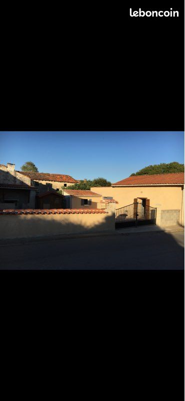Maison 1 pièce 70 m² · à Souvigné · 70 m² · 70 000 €