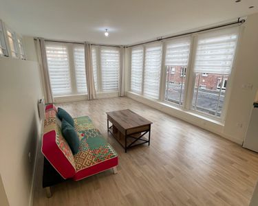 Studio 29m2 complt rénové quartier Citadelle 460