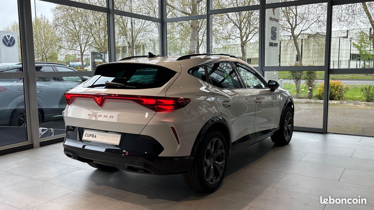 CUPRA Formentor 1.5 eTSI Hybrid 150 ch DSG7 V (image 5)