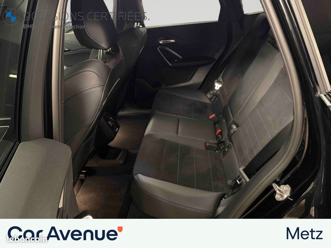 BMW iX1 eDrive20 M Sport (image 12)