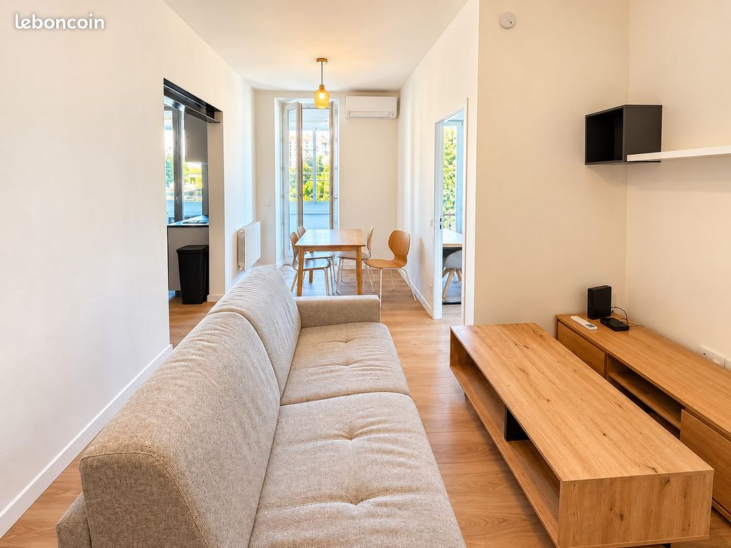 Appartement 3 pièces 53 m² · à Marseille 4ème Arrondissement · 52,9 m² · 1 199 €/mois