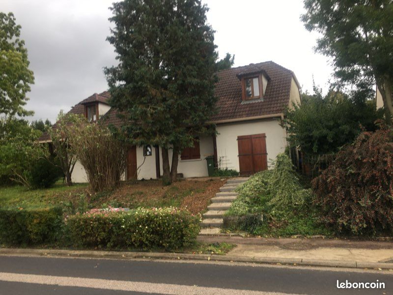 Maison 6 pièces 150 m² · à Faulx · 150 m² · 1 080 €