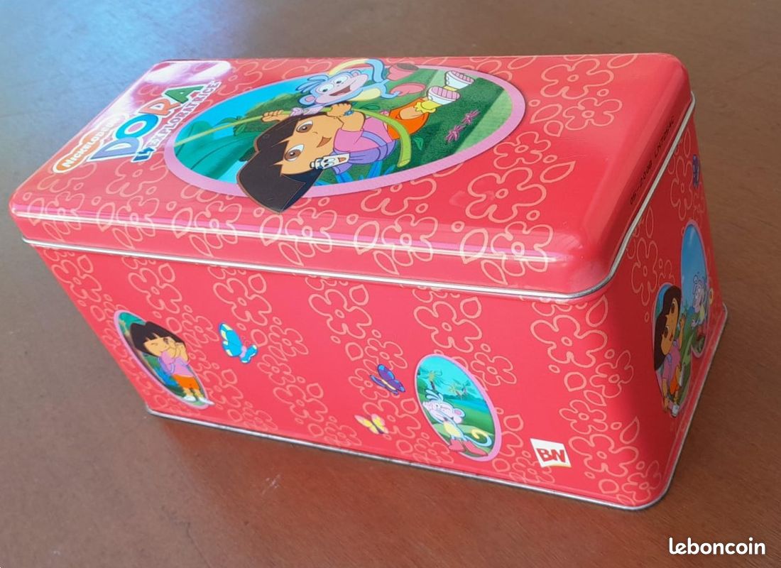 Boite en métal Dora l'exploratrice 24 x 11 x 11.5cm (image 2)