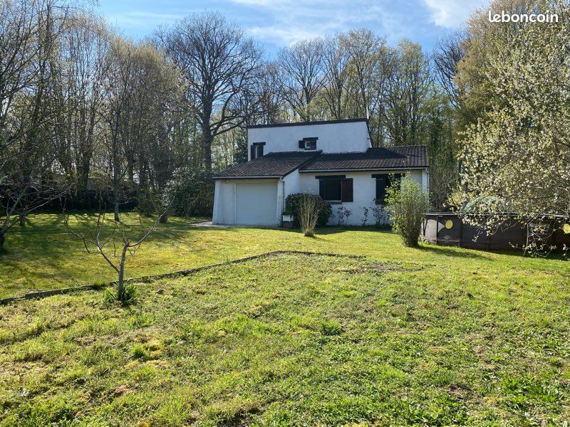 Maison 6 pièces 142 m² · à Chuelles · 142 m² · 179 000 €