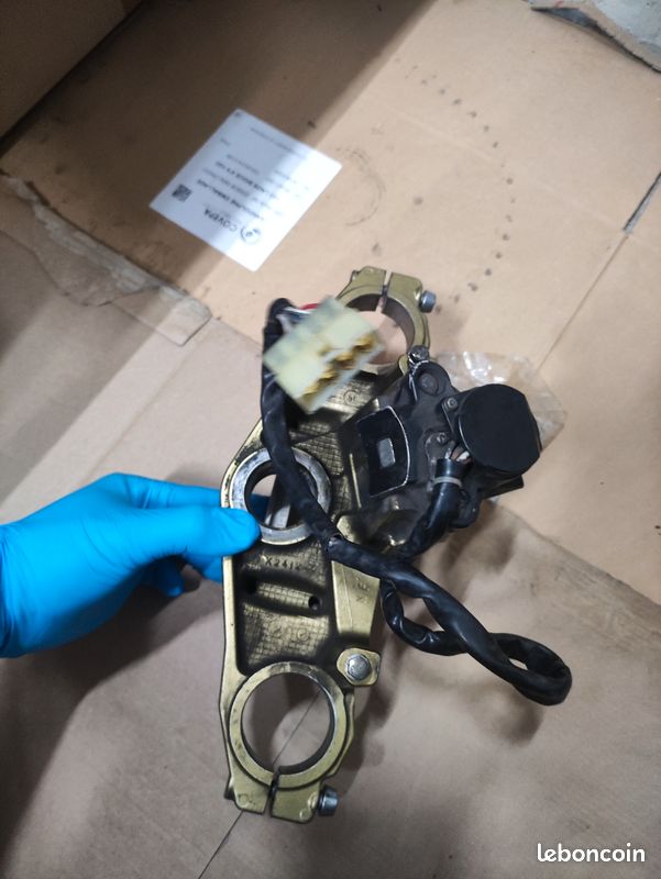 Té de fourche supérieur KAWASAKI 650 ER6
