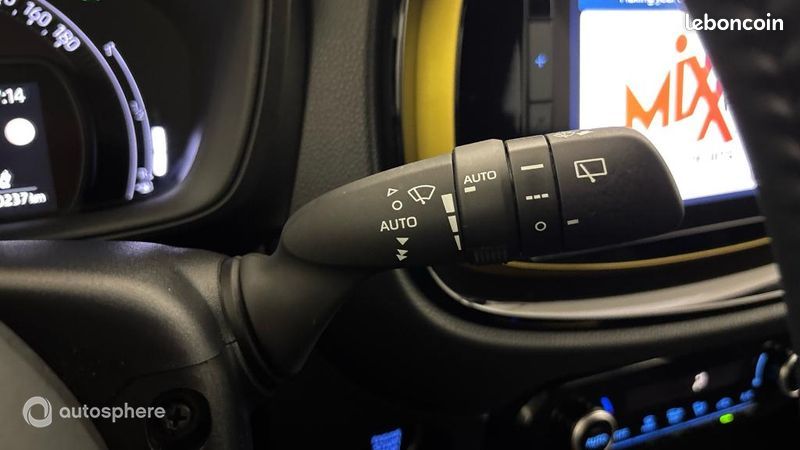 Toyota Aygo X 1.0 VVT-i 72ch Air Collection S-CVT MY24 (image 24)