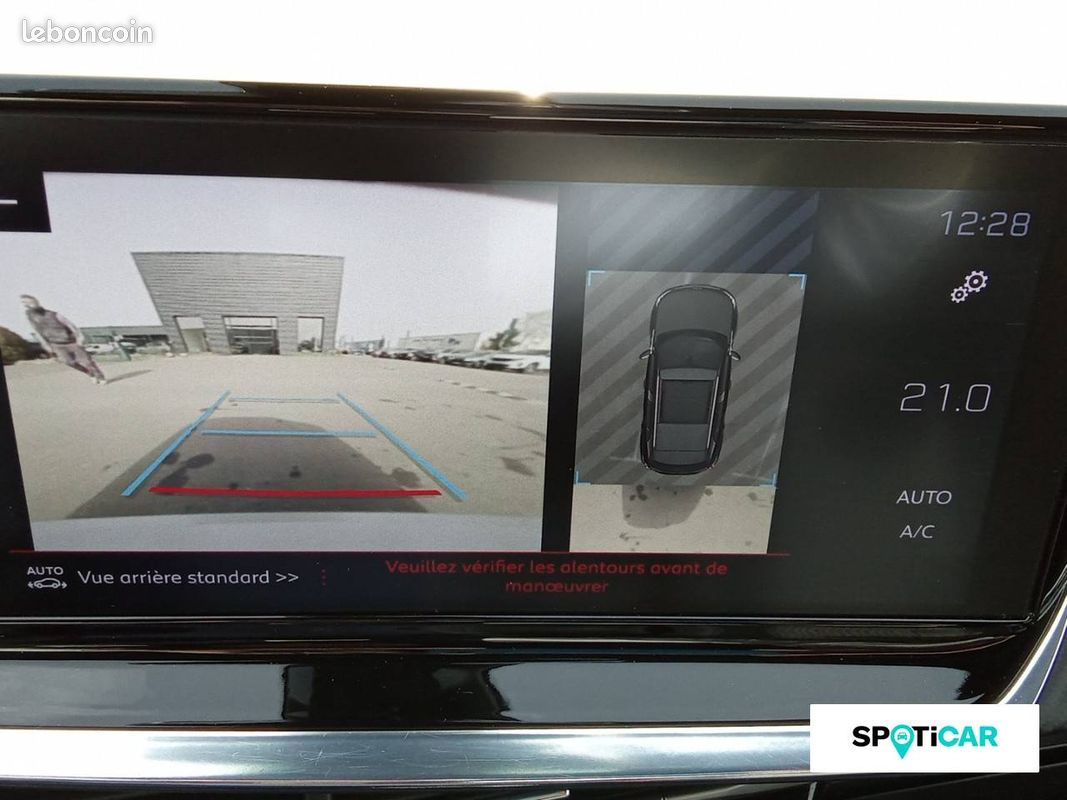 PEUGEOT 2008 BlueHDi 130 S&S EAT8 GT Line (image 18)