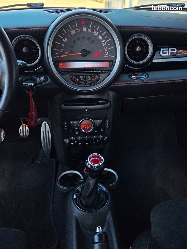 MINI MINI (2) 1.6 218 JCW GPII GP2 2ÈME MAIN 100% ORIGINE FRANCE DISQUE NEUf (image 15)