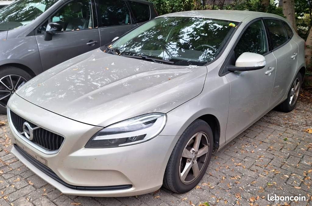 V40 d2 120ch business (image 1)