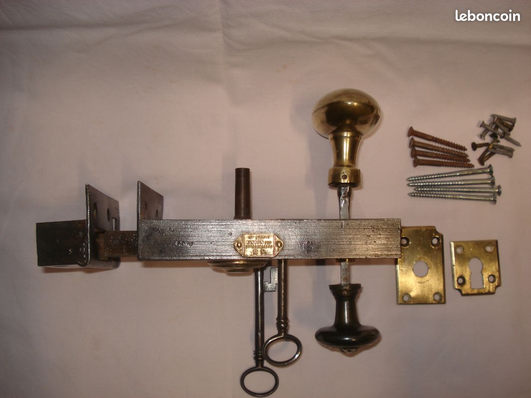 Clé De Serrure Ancienne - La Serrurerie de Picardie
