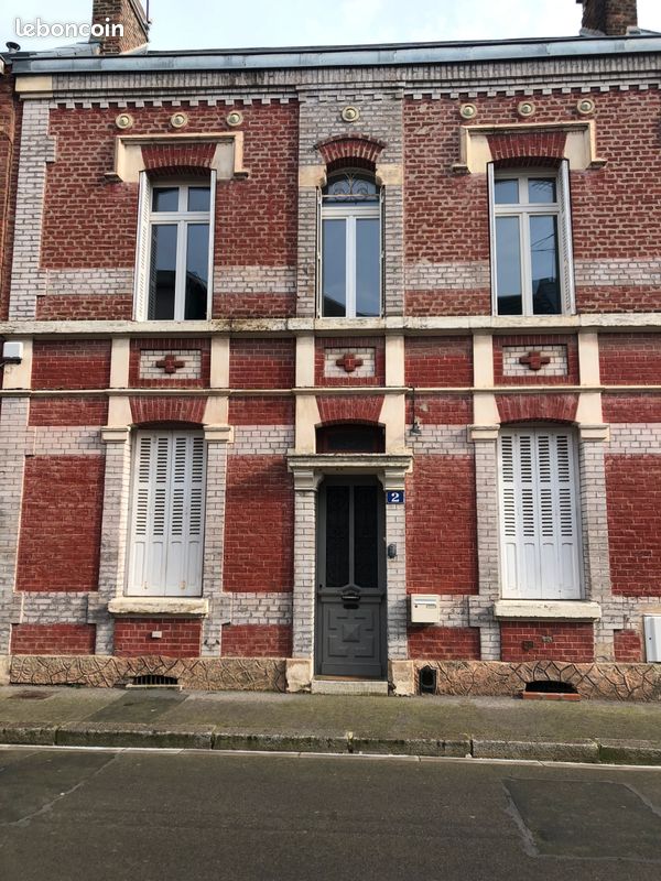 Maison 5 pièces 75 m² · à Amiens · 75 m² · 820 €