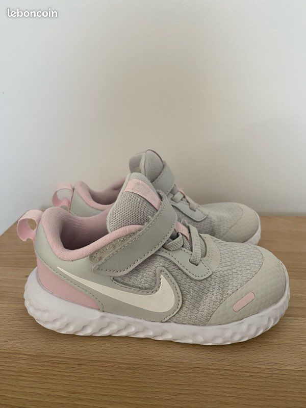 Nike Basket Taille 26 Fille Basket Nike Fille Taille 26 Chaussures - Main Image