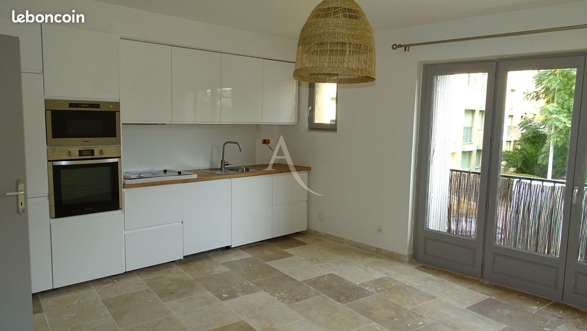 Appartement 2 pièces 40 m² · à Carcassonne · 40 m² · 560 €