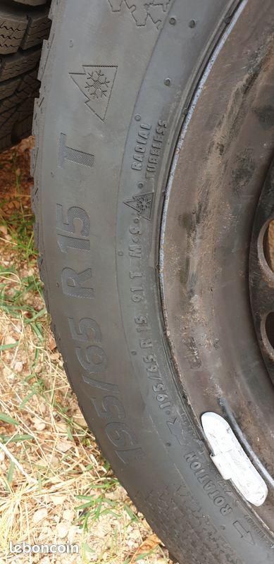 2 roues hiver 195/65 R15 91T – jantes tôle Golf 7 2013 – Continental (image 3)