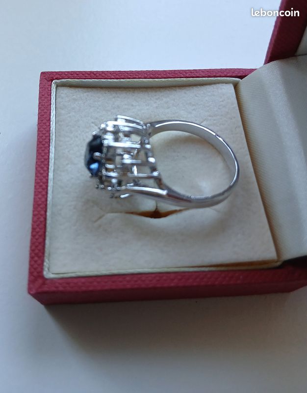 Bague fantaisie (image 4)
