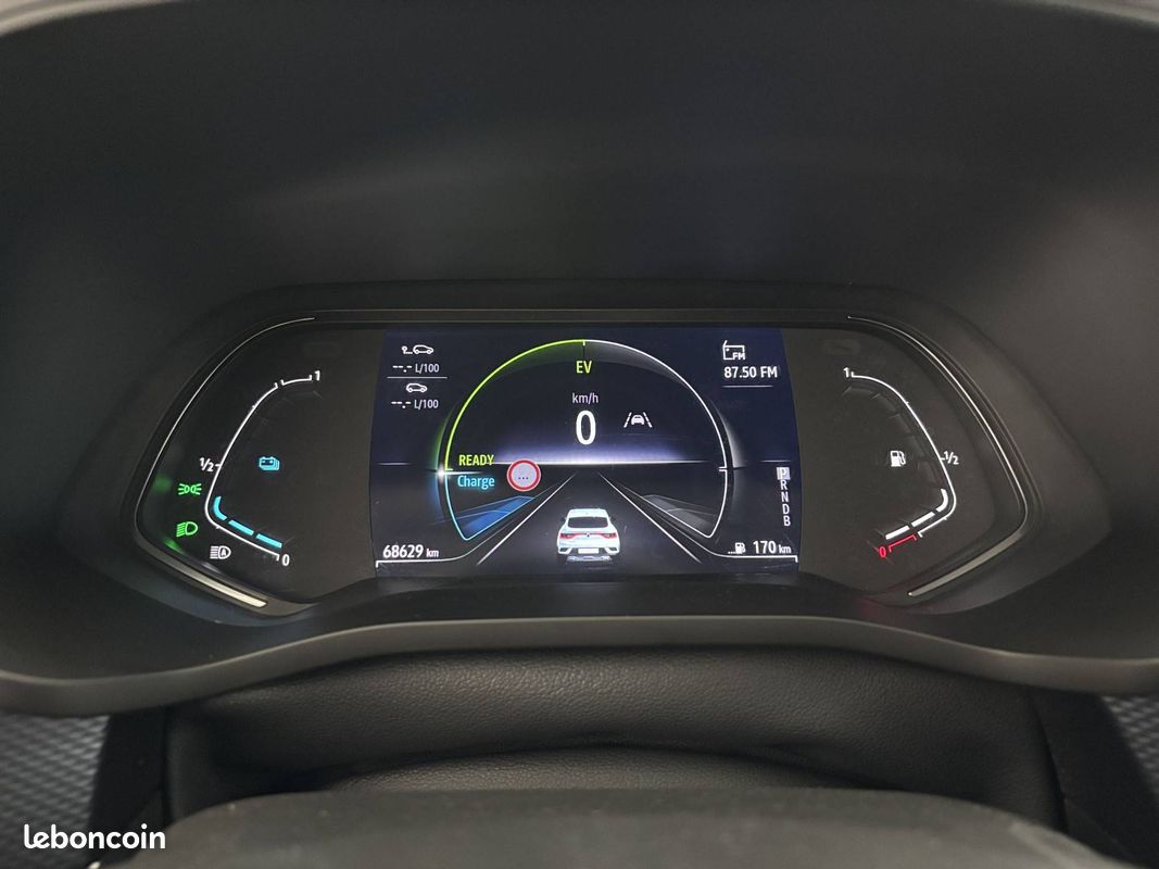 RENAULT Arkana E-Tech hybride 145 - 22 Evolution (image 17)
