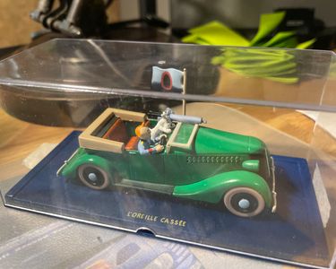 Voiture Tintin : Le coupé-spider de l'Oreille Cassée (ref 2118013 / 2 – Forbidden Zone