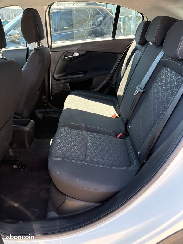 FIAT Tipo Cross (image 4)