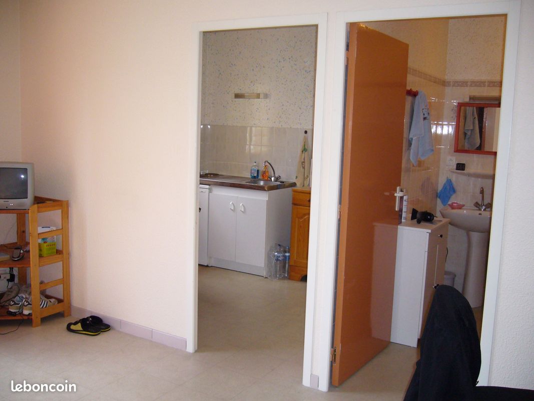 Studio t1 poitiers haut pont neuf - Poitiers 86000 (image principale 2)
