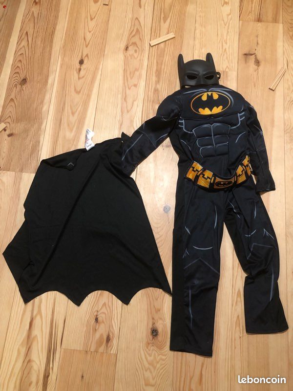 Déguisement Batman enfant 7-8 ans (image 1)