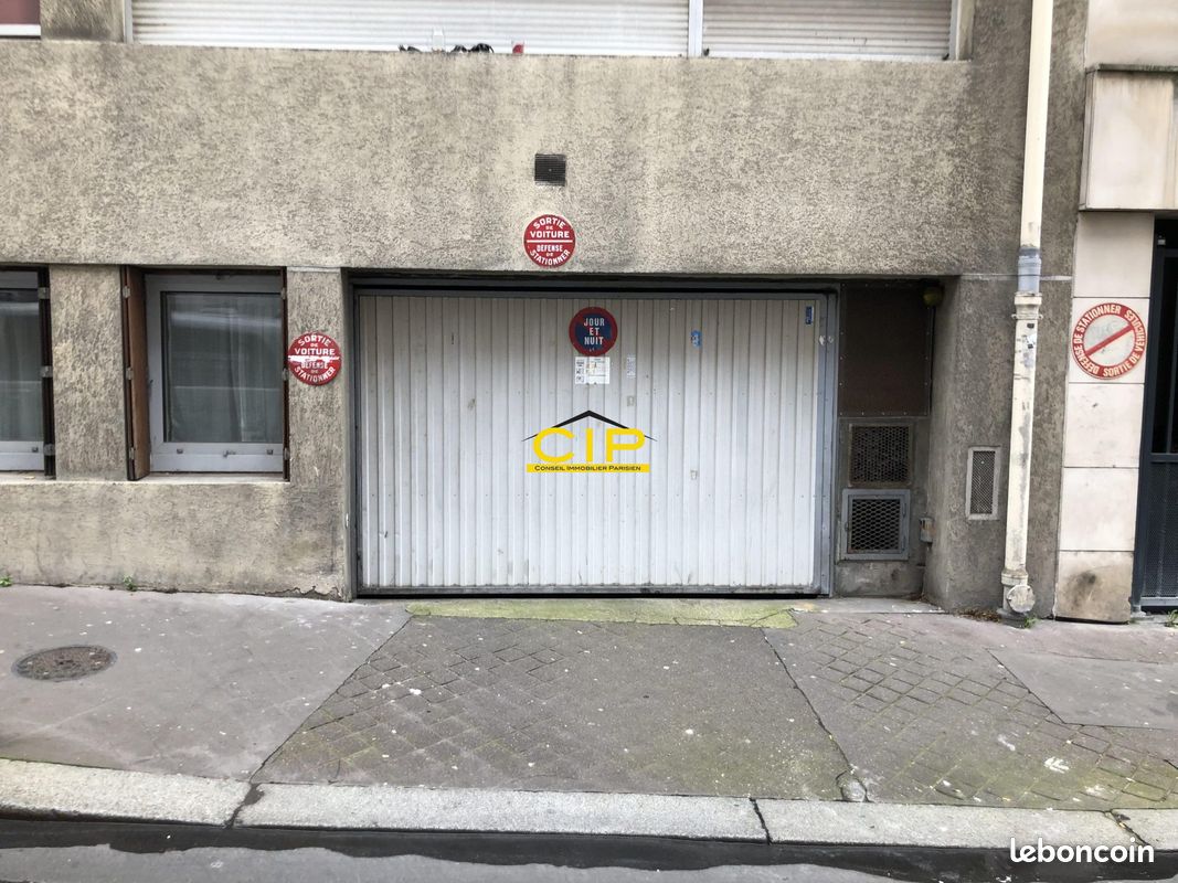 Parking 10 m² · à Paris · 10 m² · 70 €