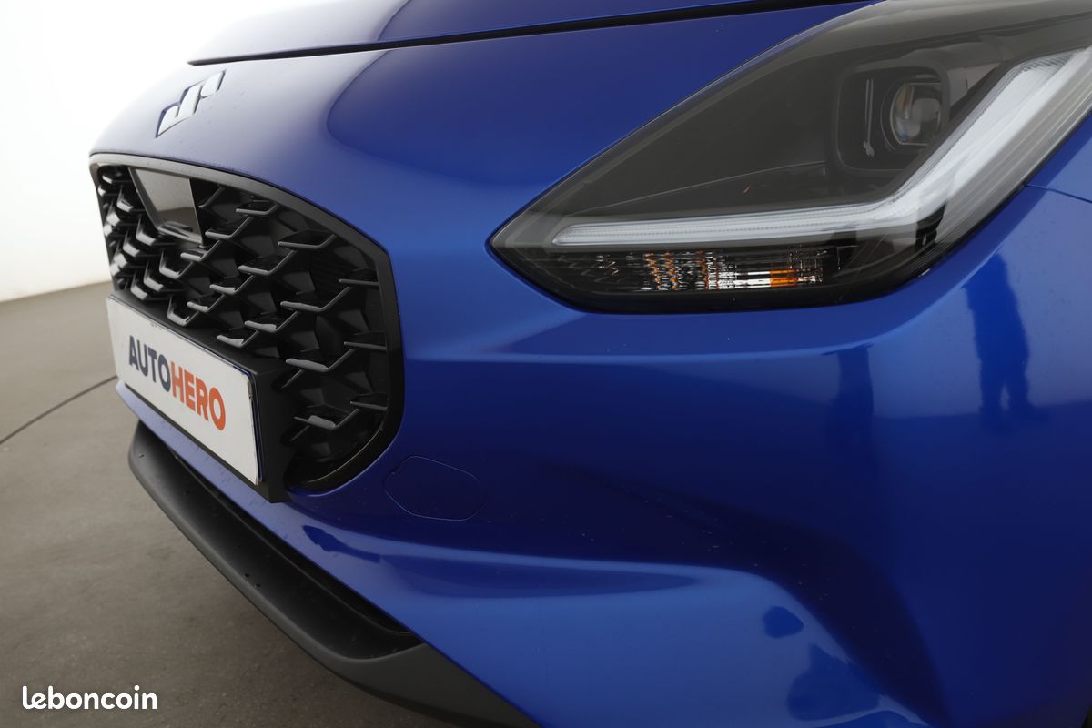 Suzuki Swift V 1.2 DualJet Hybrid Pack Auto 83 ch (image 25)