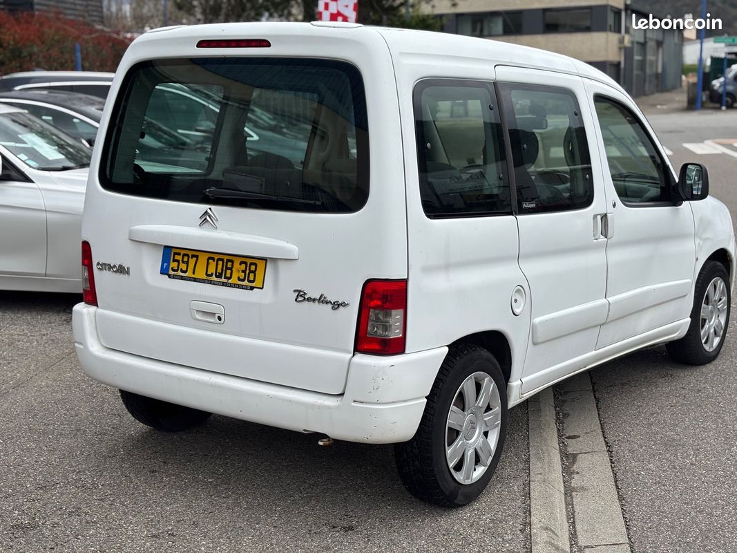 Citroen Berlingo 1.6 HDI 90 Multispace Pack - 1ère Main (image 4)